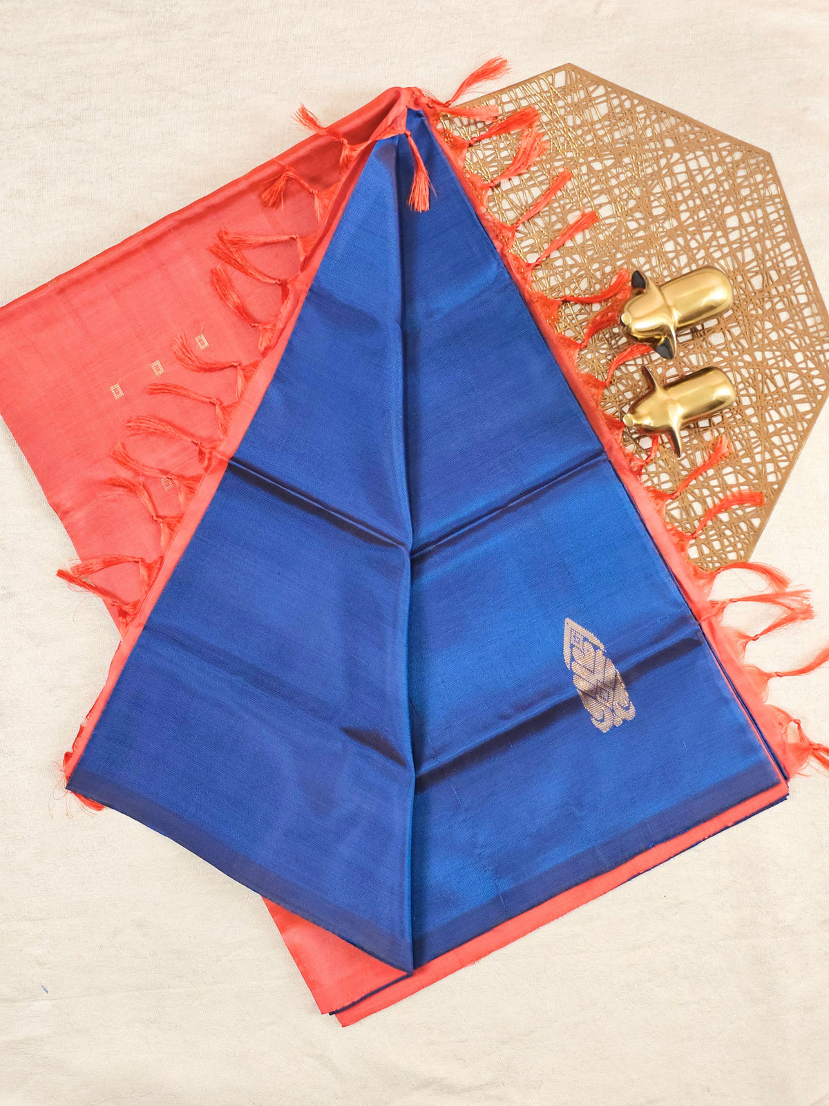 Chinnalampattu Saree - Peacock Blue with Orange