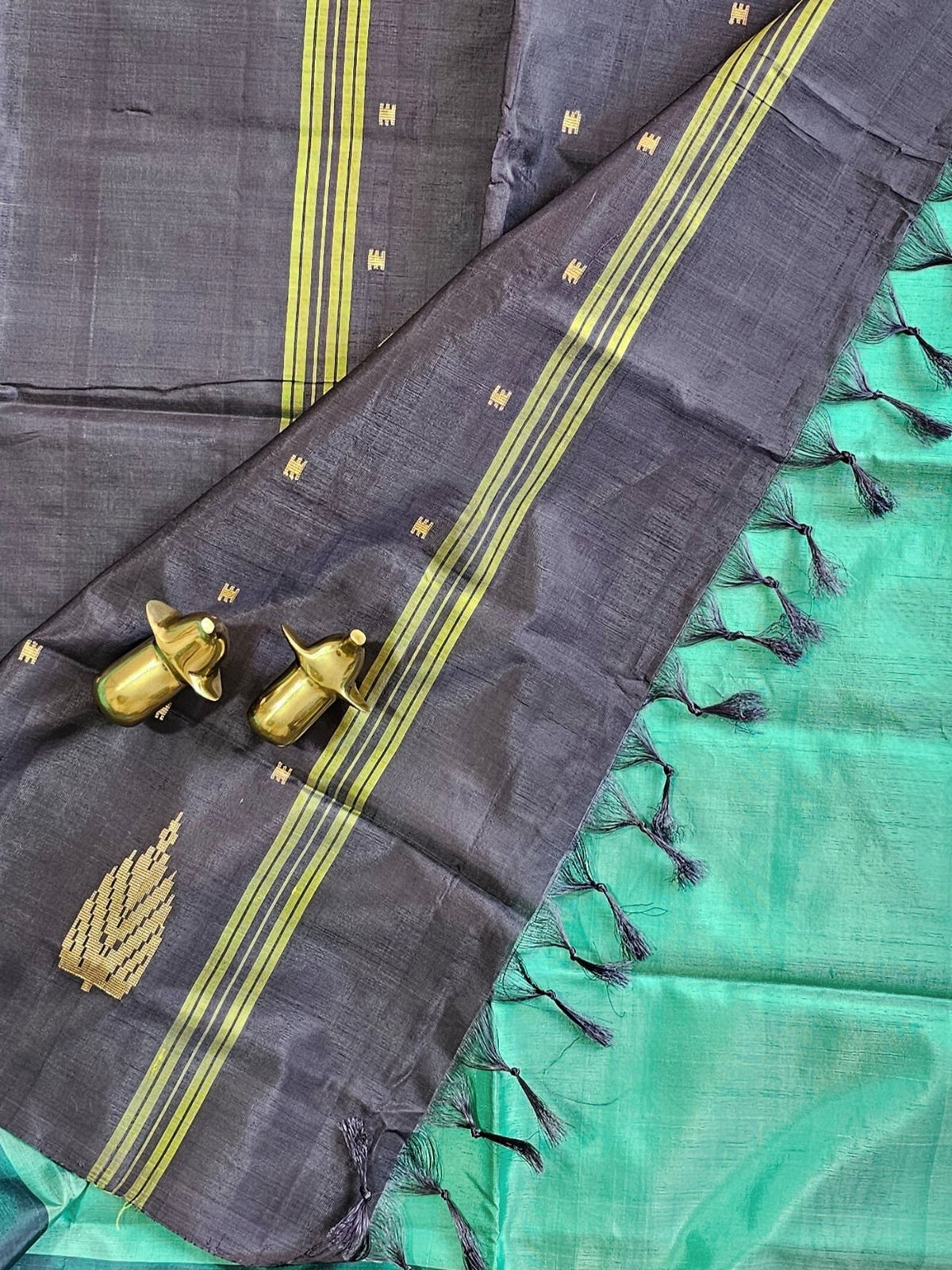 Chinnalampattu Saree - Sea Green with Grey