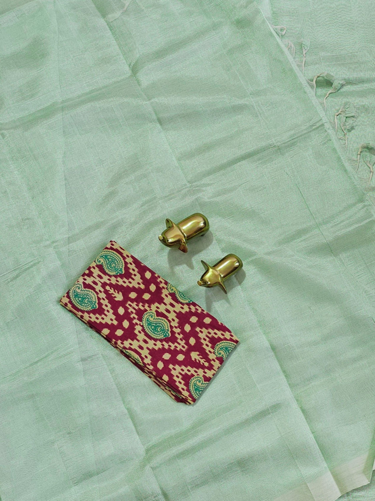 Handwoven Mangalagiri Plain Pattu Saree - Pista Green
