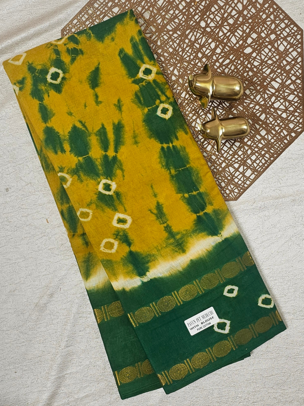 Madurai Sungadi Cotton Saree - Yellow with Green
