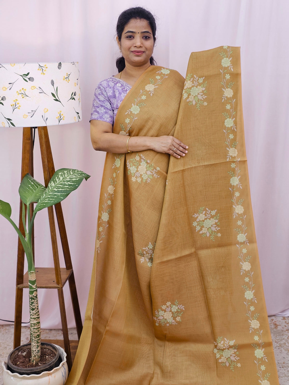 Linen Tissue with Zari Weaving Digital Printed Sarees - Yellow