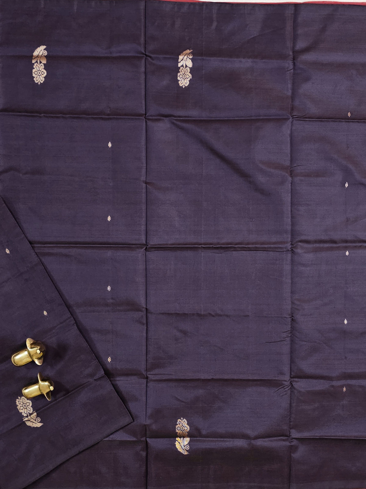 Chinnalampattu Saree - Dark Brown with Red