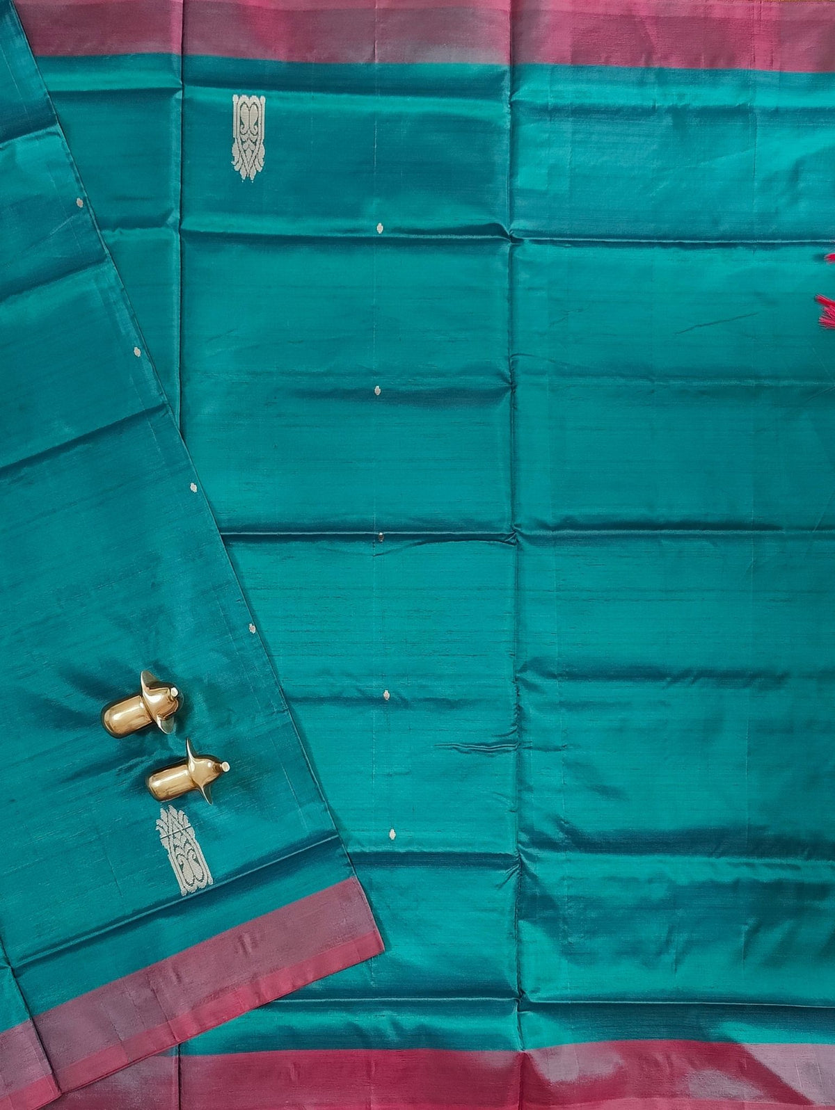 Chinnalampattu Saree - Peacock Green with Red