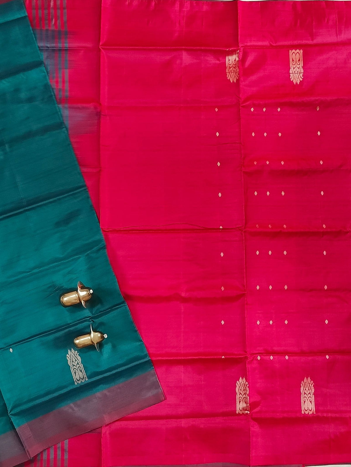 Chinnalampattu Saree - Peacock Green with Red