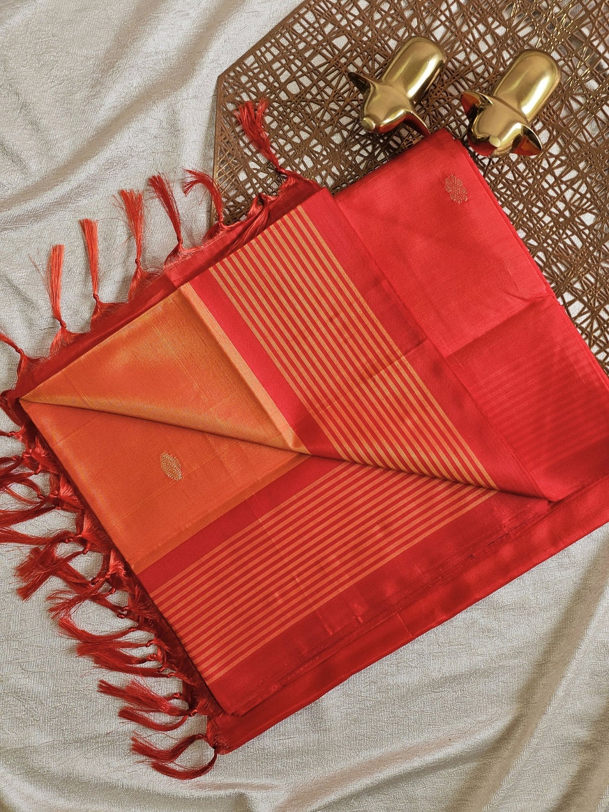 Chinnalampattu Saree - Dual Shade Yellowish Orange with Red
