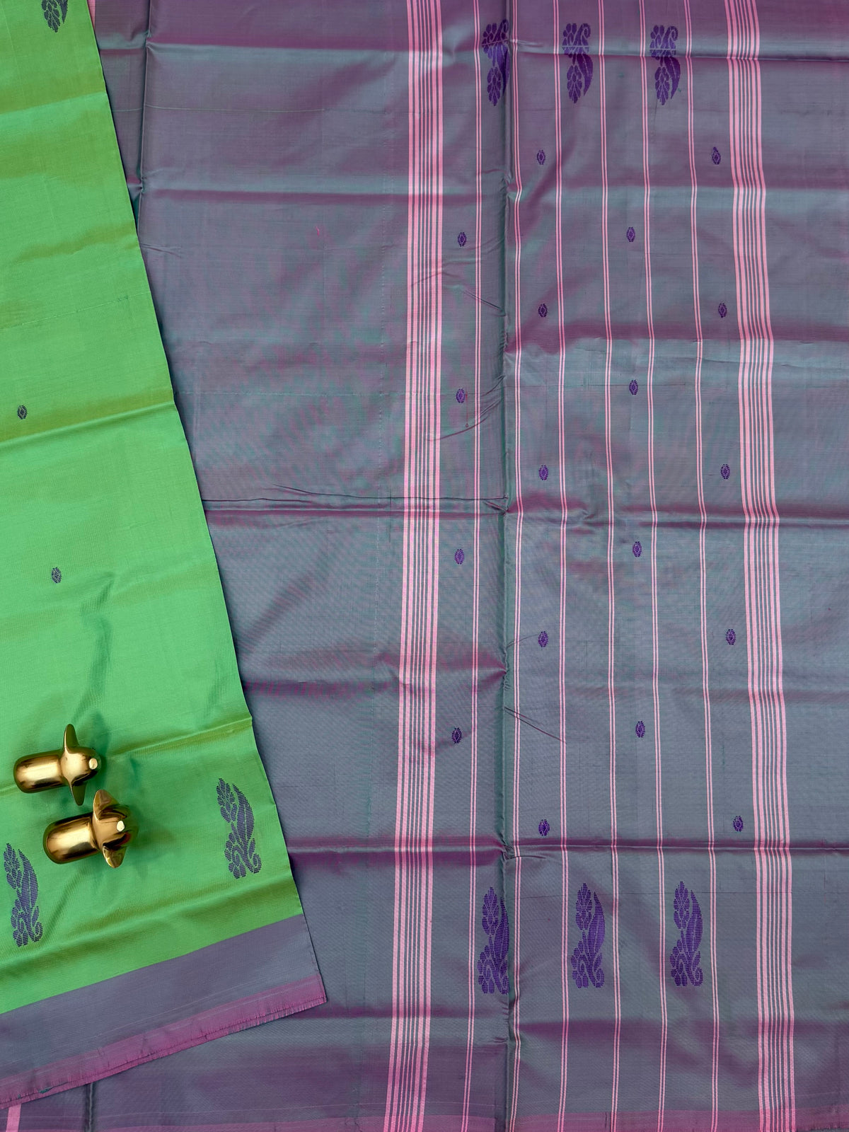 Chinnalampattu Saree - Green with Dual Shade Pink