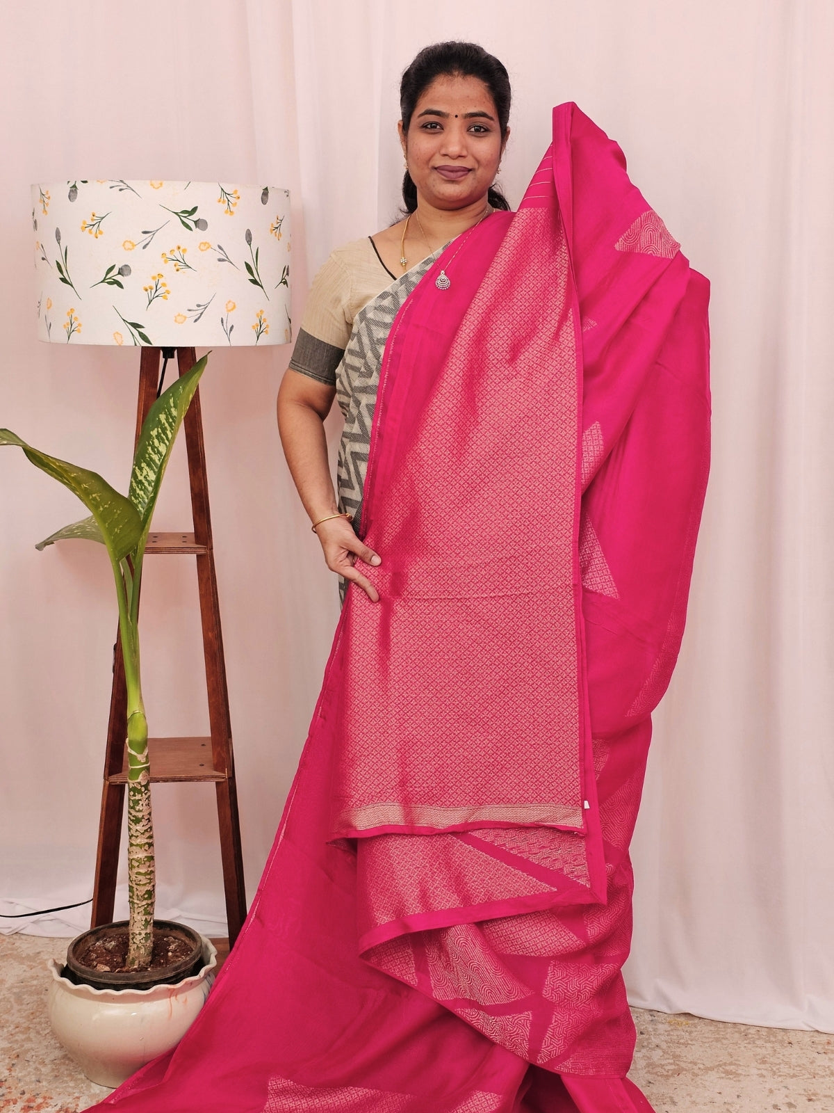 Exclusive Designer Silk Georgette Sarees - Pink