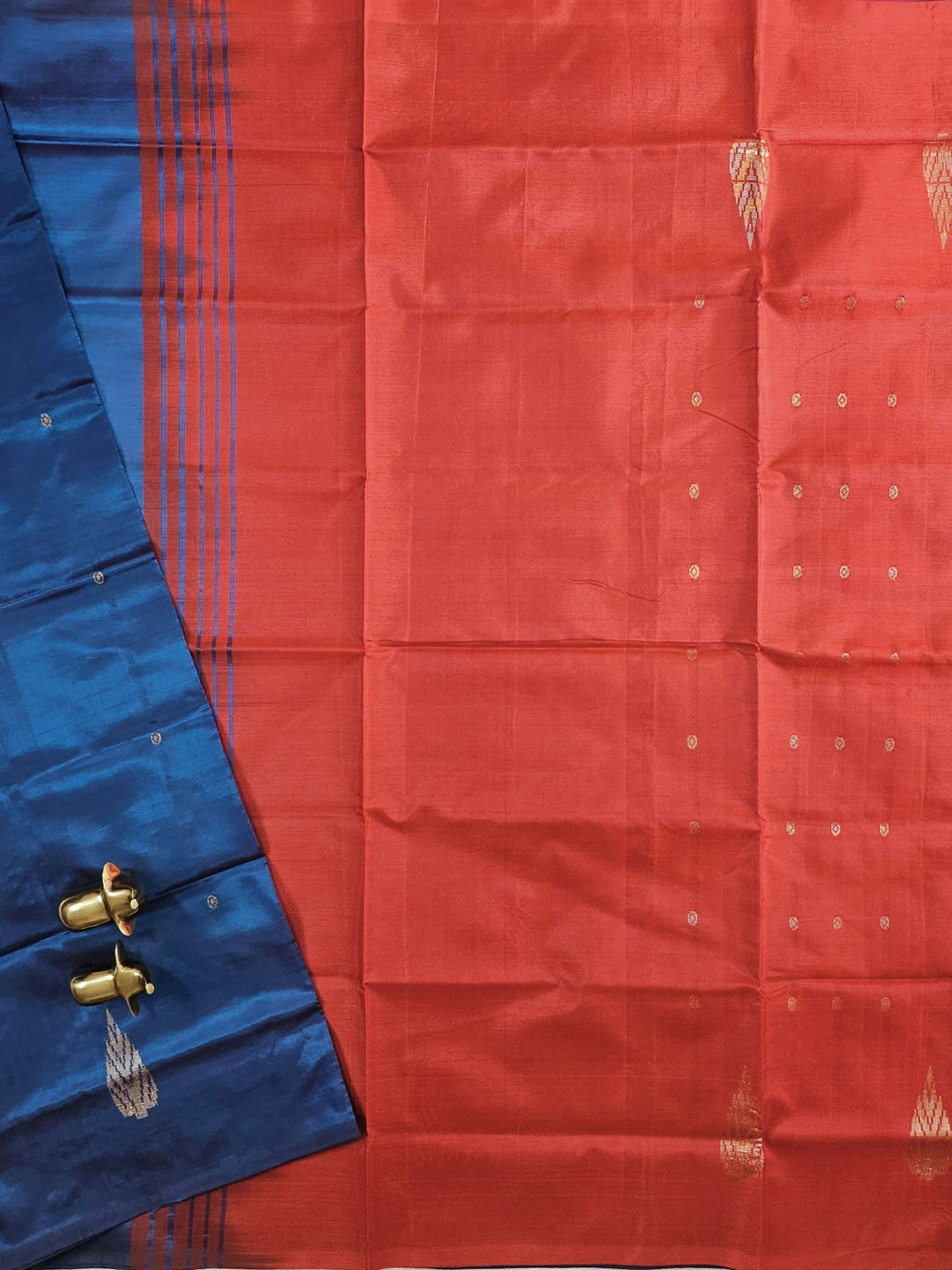 Chinnalampattu Saree - Peacock Blue with Red