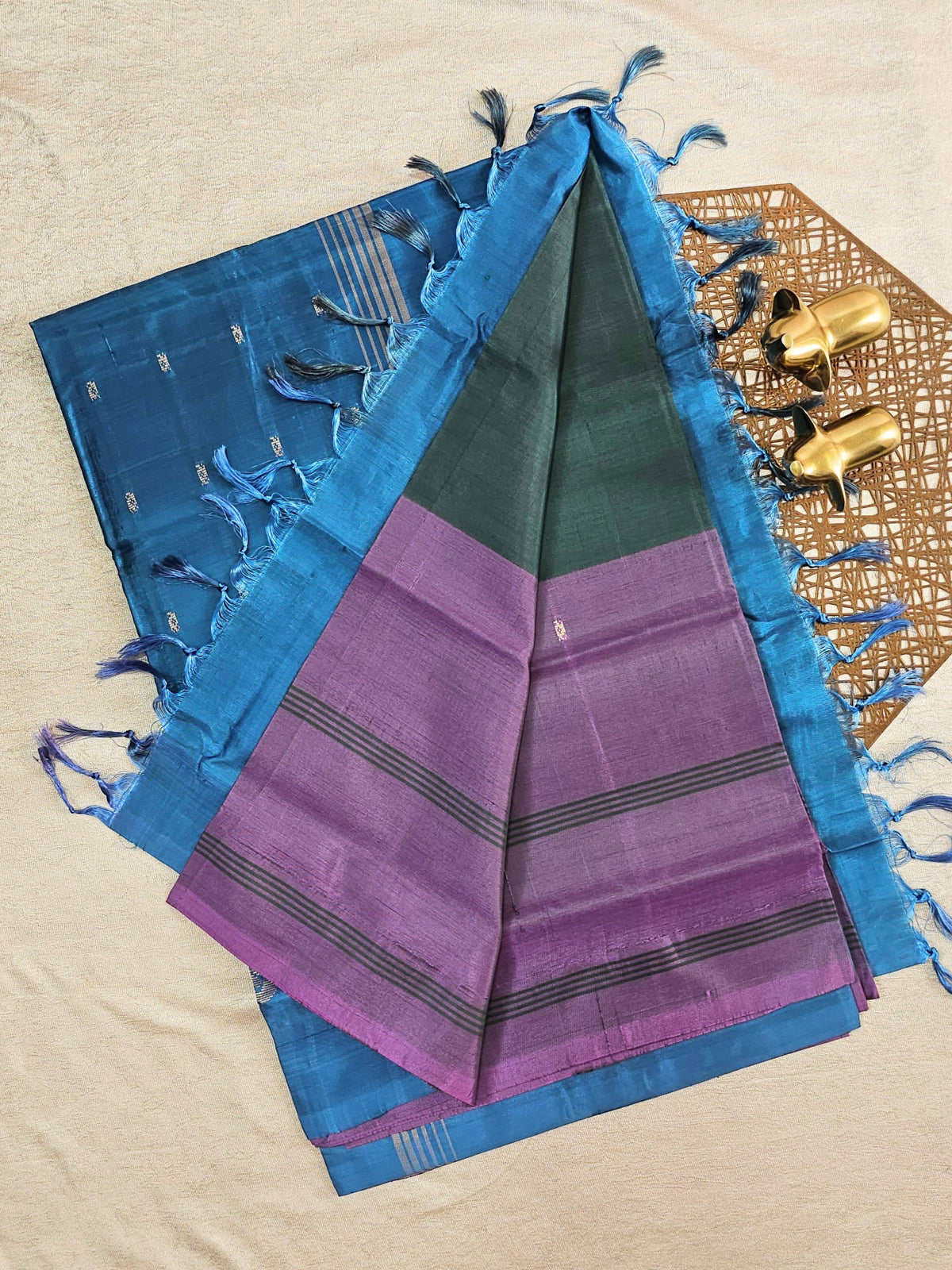 Chinnalampattu Saree - Green with Peacock Blue