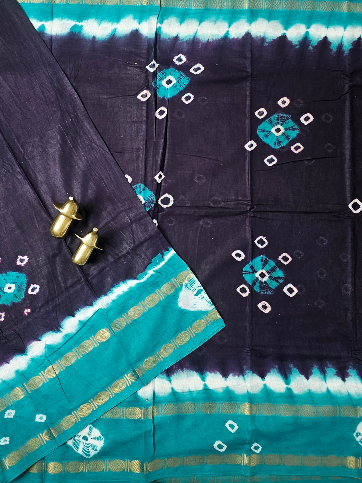 Madurai Sungadi Cotton Saree - Dark Blue with Sea Green