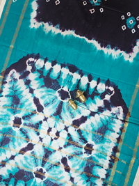 Madurai Sungadi Cotton Saree - Dark Blue with Sea Green