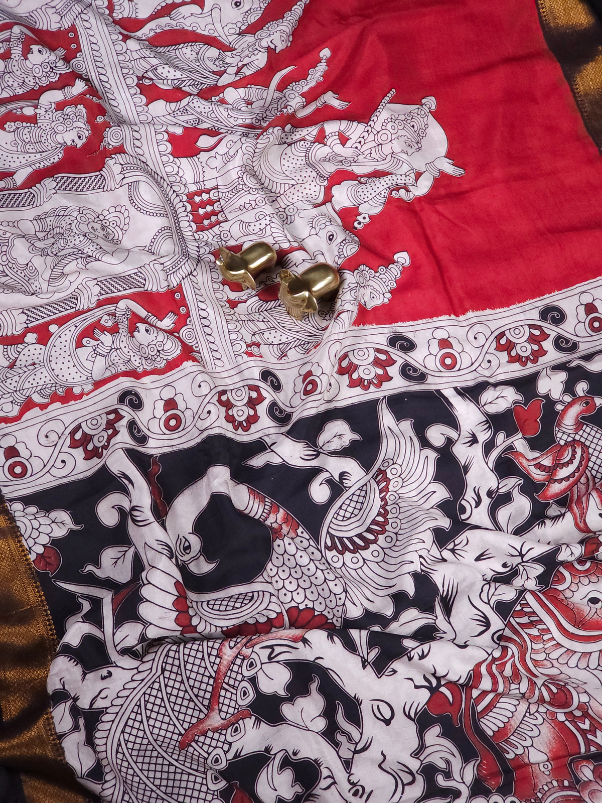 Chennuri Silk - Red With Black