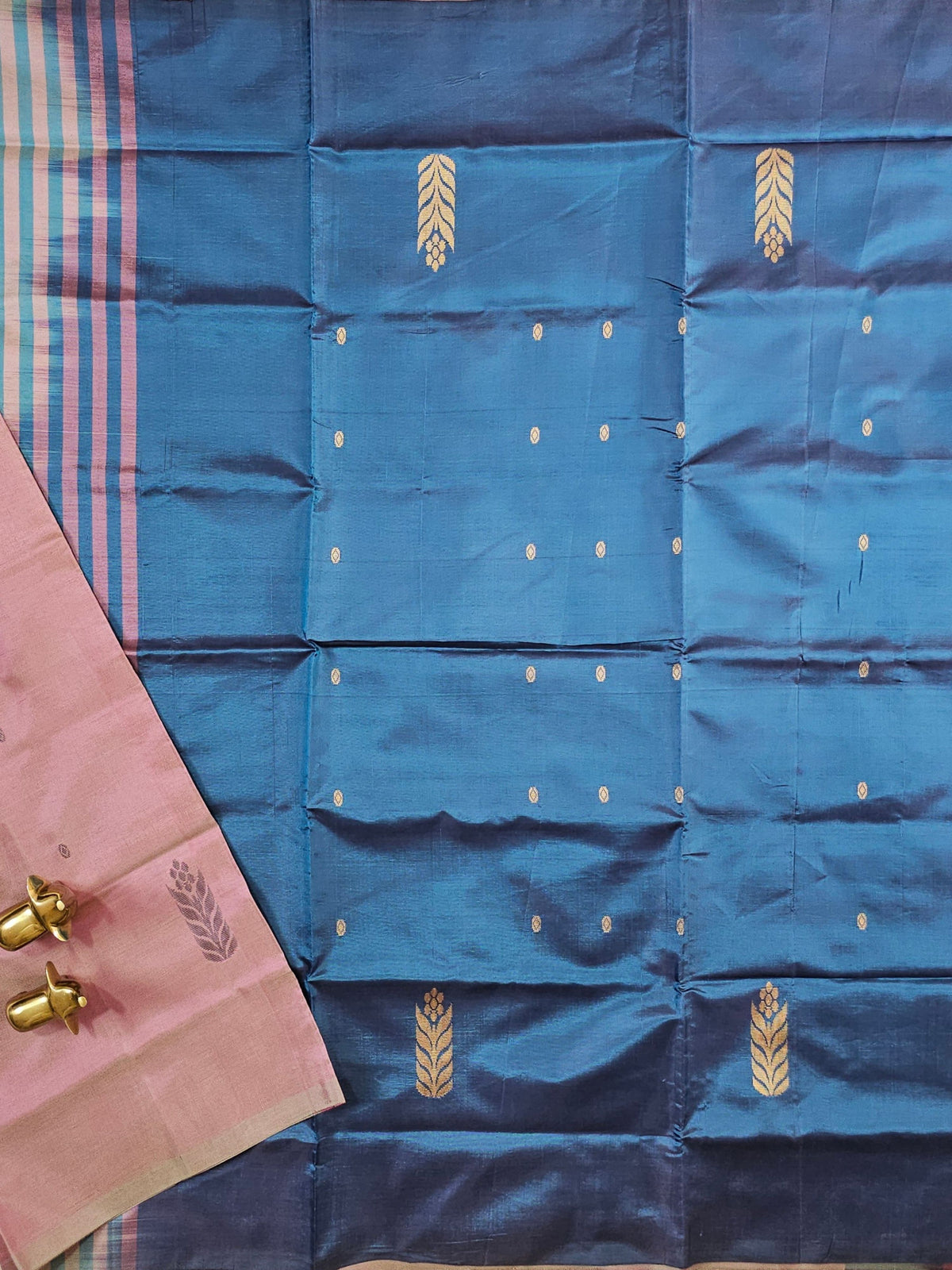 Chinnalampattu Saree - Dual Shade off Onion Pink  and Beige with Peacock Blue
