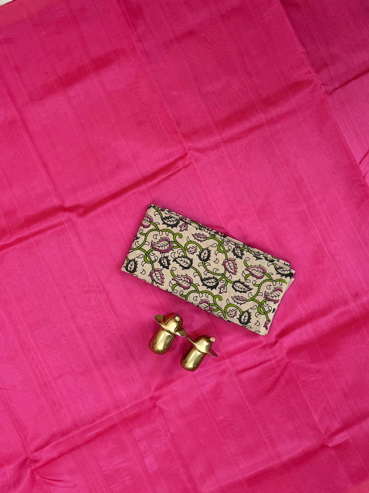 Handwoven Mangalagiri Plain Pattu Saree - pink