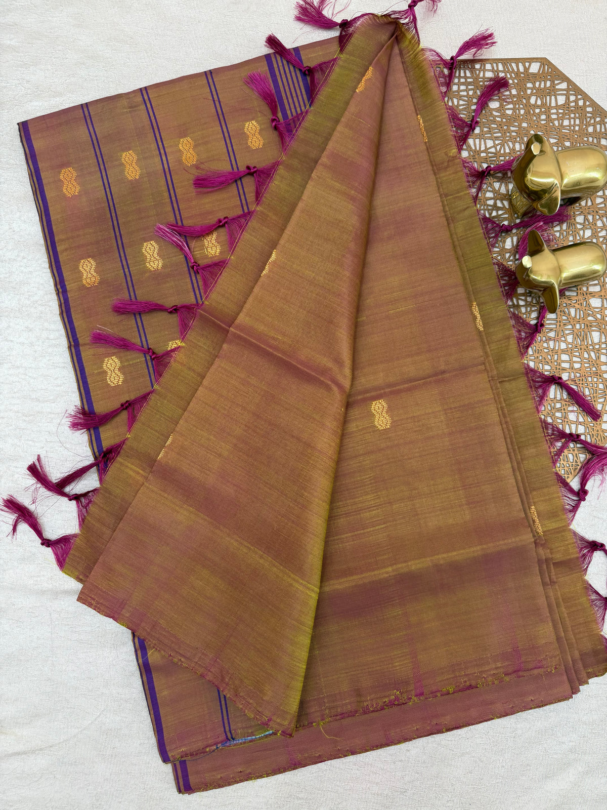 Chinnalampattu Saree - Dual Shade of Brown and Maroon