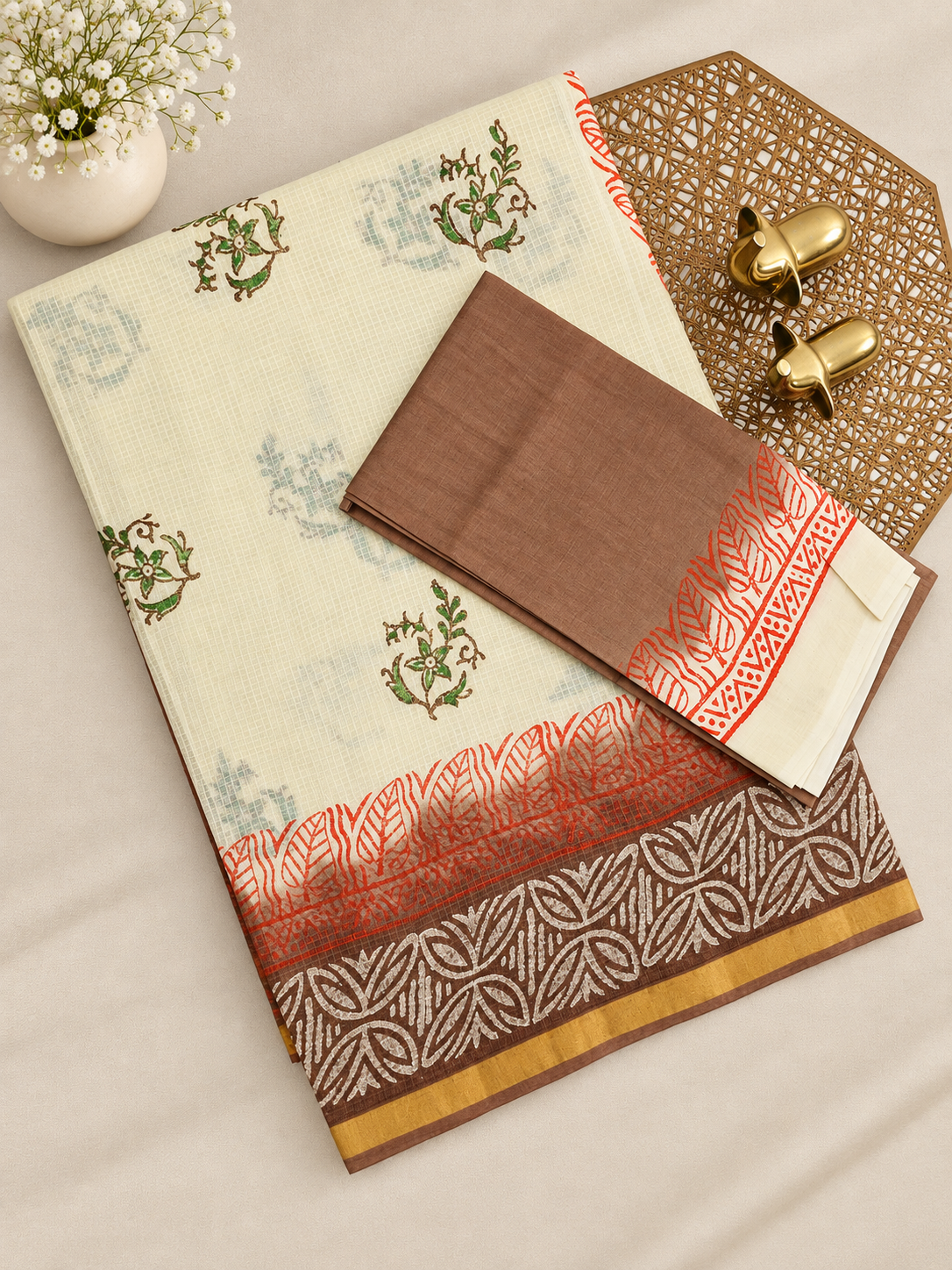 Pure Munga Checks Cotton with Hand Block Printed Sarees - Cream with Brown