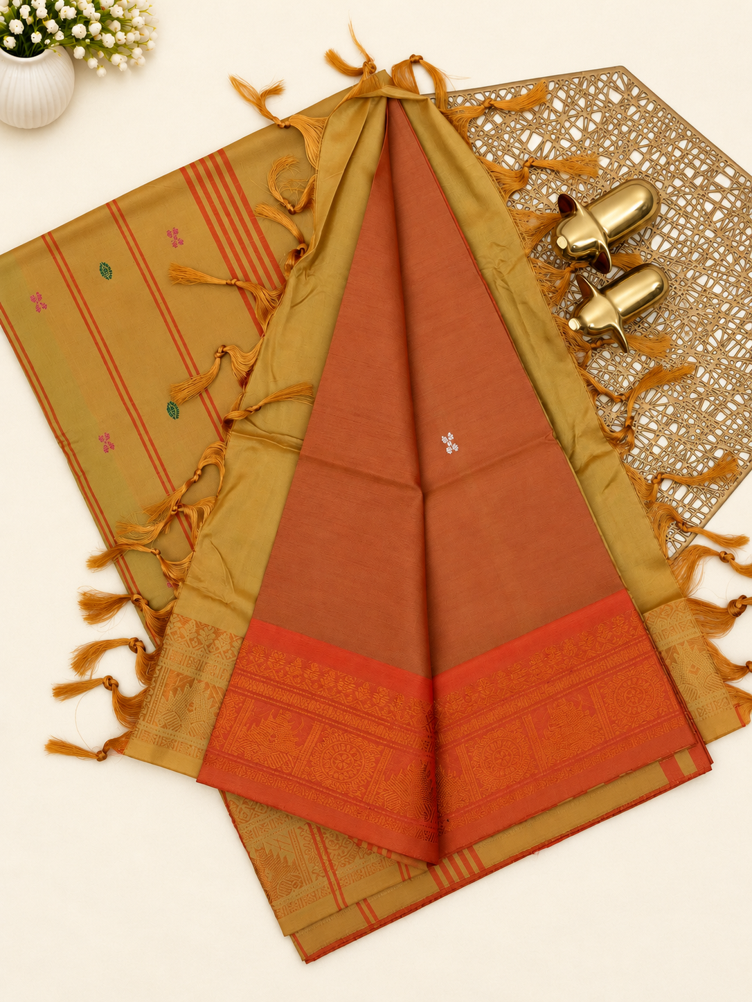 Chinnalampattu Border - Dual Shade of Orange and Yellow