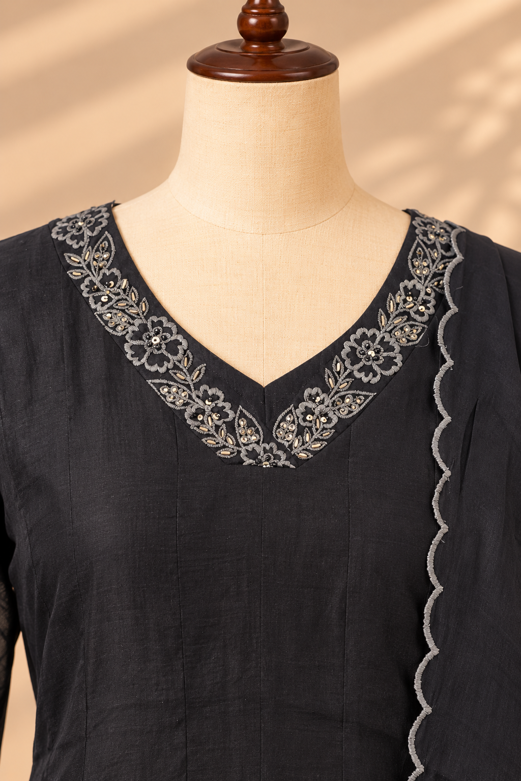 Premium Mul Chanderi 3 pcs Salwar Suit - Black