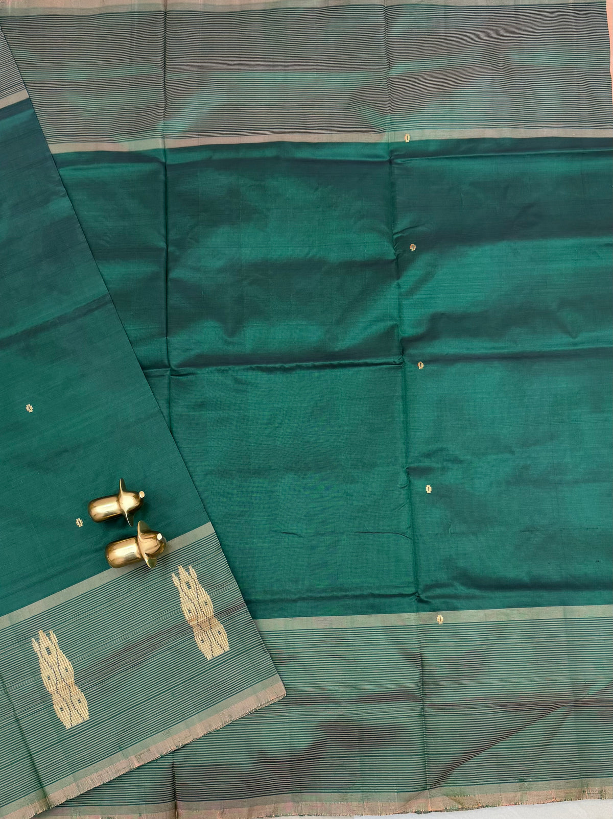 Chinnalampattu Saree - Dark Green with Peach