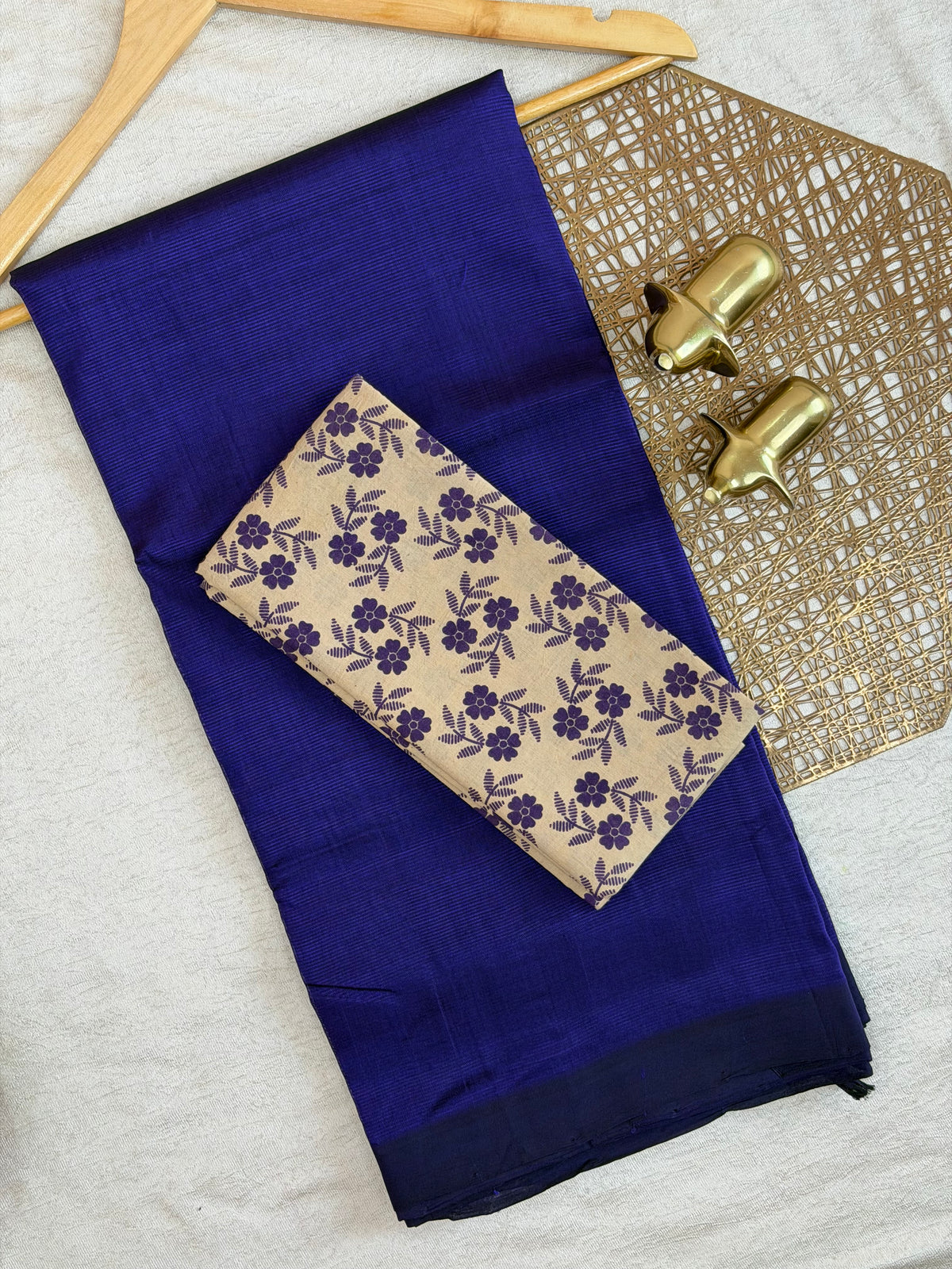 Handwoven Mangalagiri Plain Pattu Saree - Blue