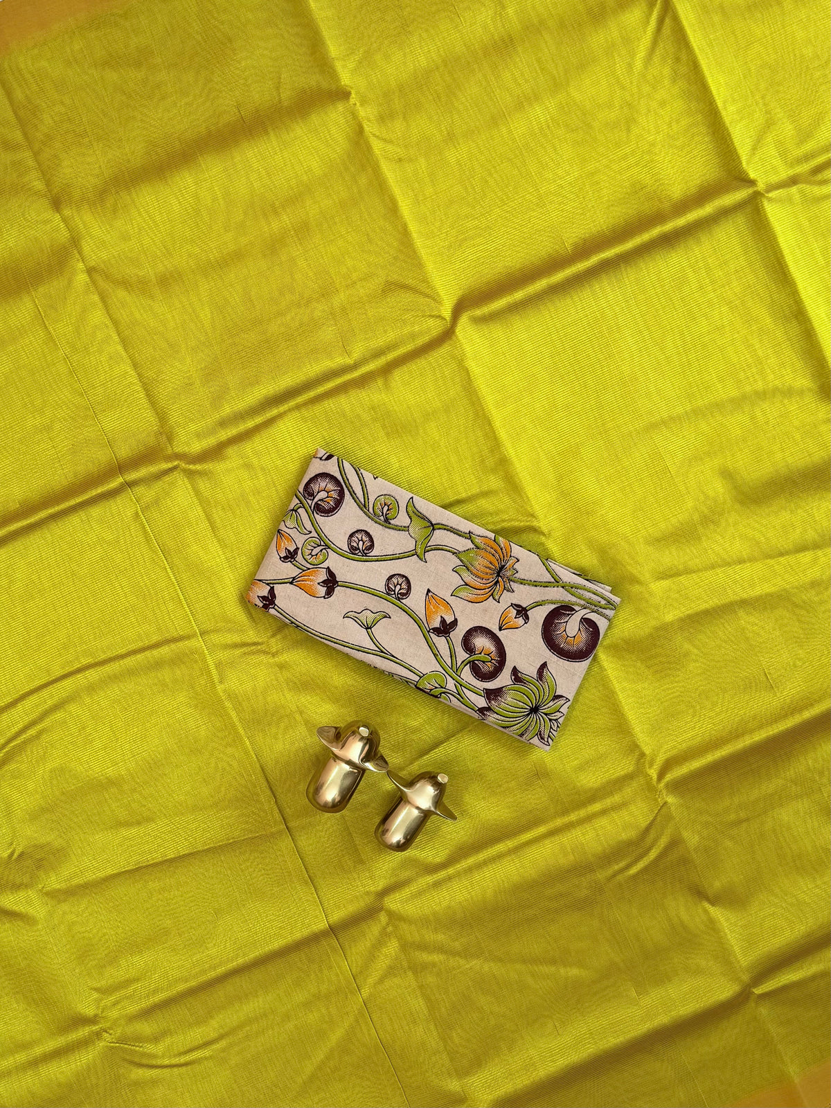 Handwoven Mangalagiri Plain Pattu Saree - Green
