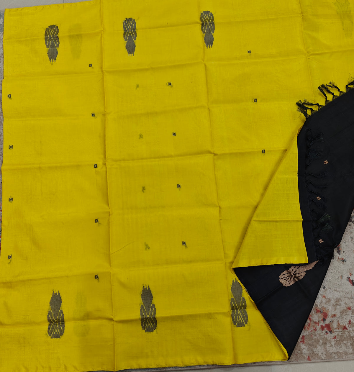 Chinnalampattu Saree- Yellow with Black
