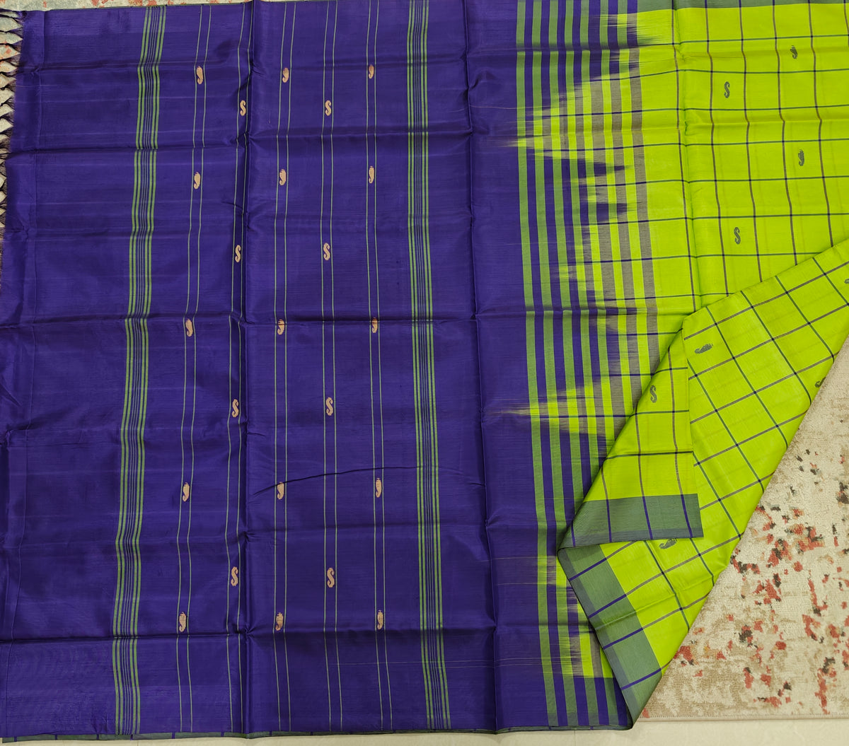 Chinnalampattu Saree- Green with Blue