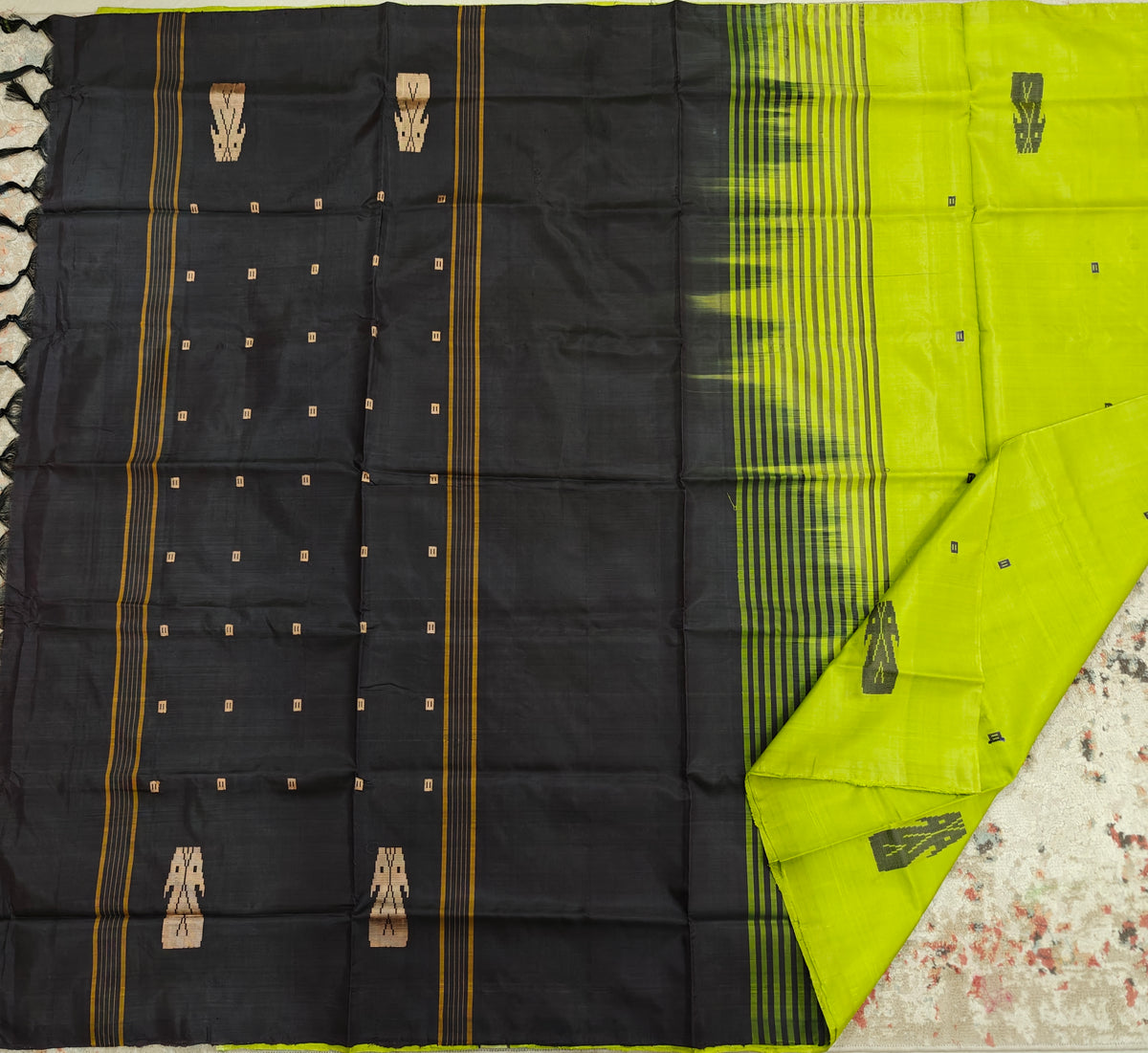 Chinnalampattu Saree- Green with Black