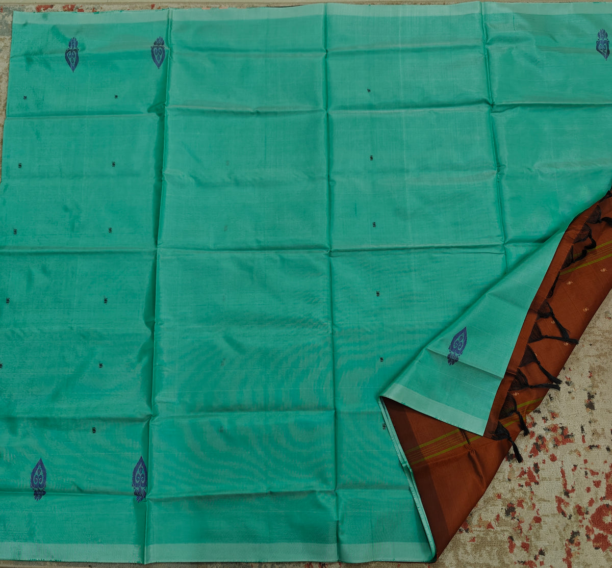 Chinnalampattu Saree- Pastel Green with Brown