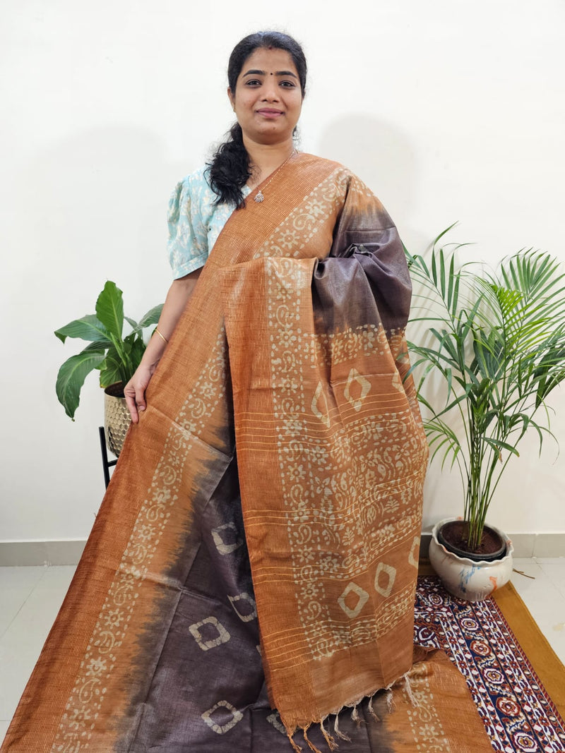 Bhagalpuri Zari Weaving with Batik Print - Brown with Honey Brown