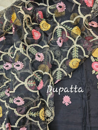 Soft Silk with Heavy Neck - Black