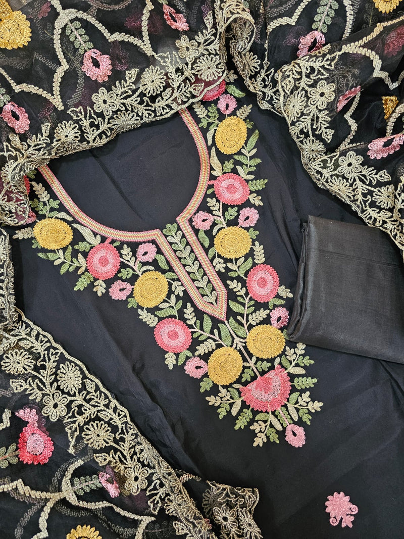 Soft Silk with Heavy Neck - Black