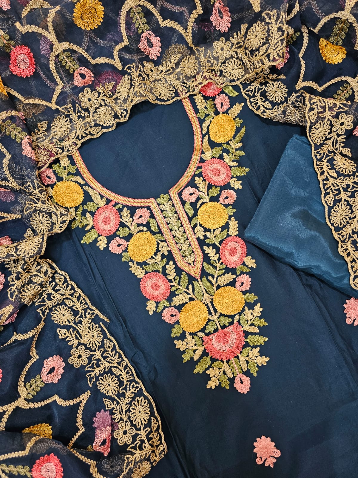 Soft Silk with Heavy Neck - Dark Blue