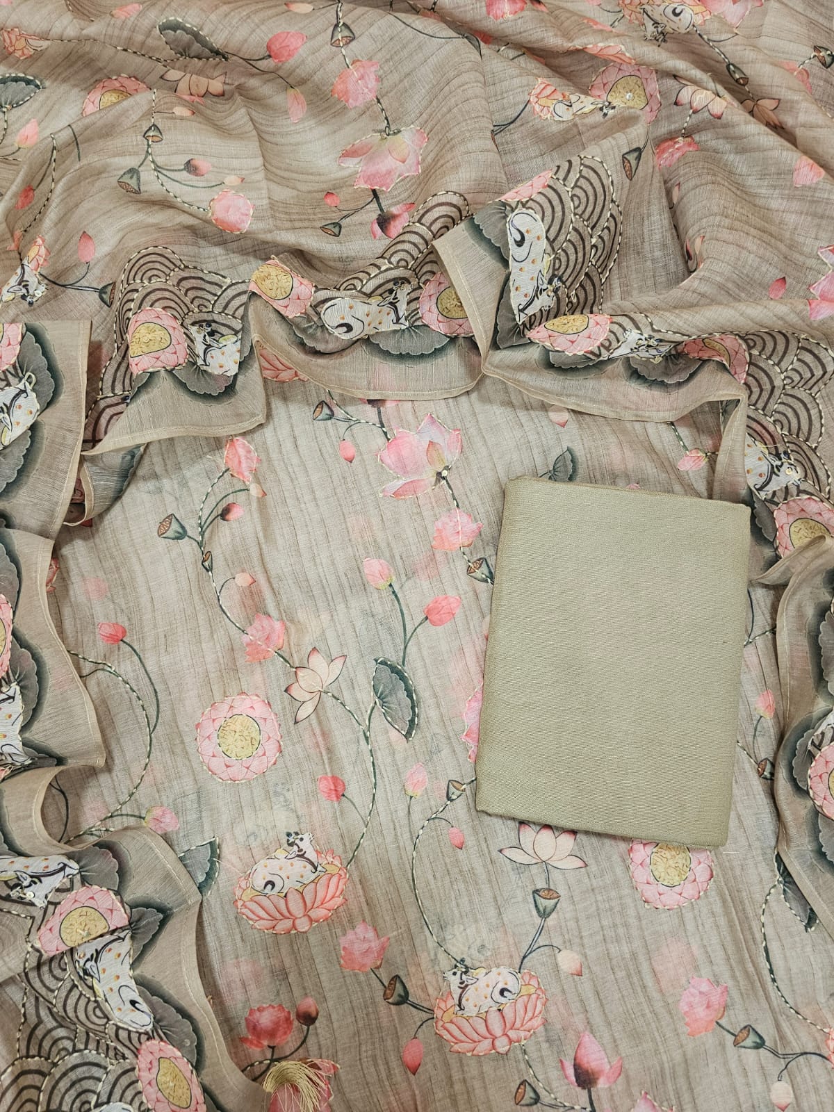 Chanderi with Katha Unstitched Salwar Suit  - Green