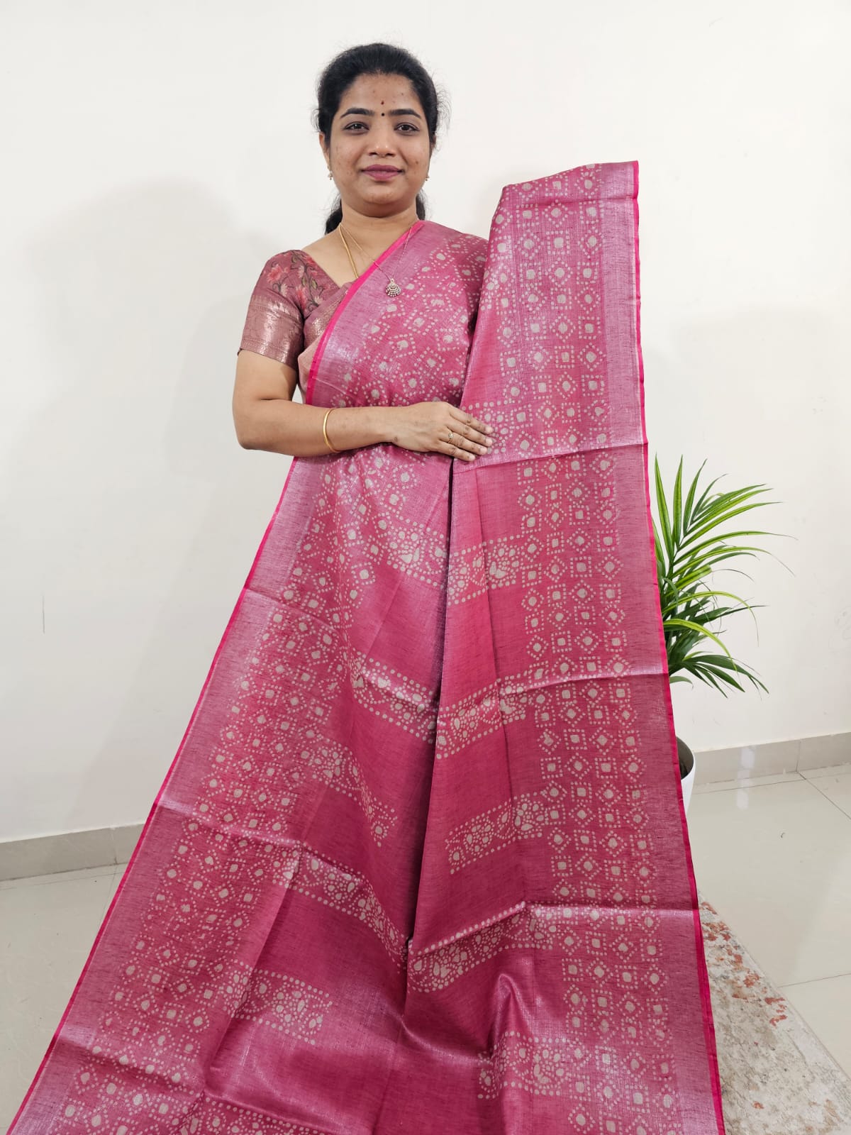 Bhagalpuri with Silver Zari Weaving Batik Print - Pink with Maroon