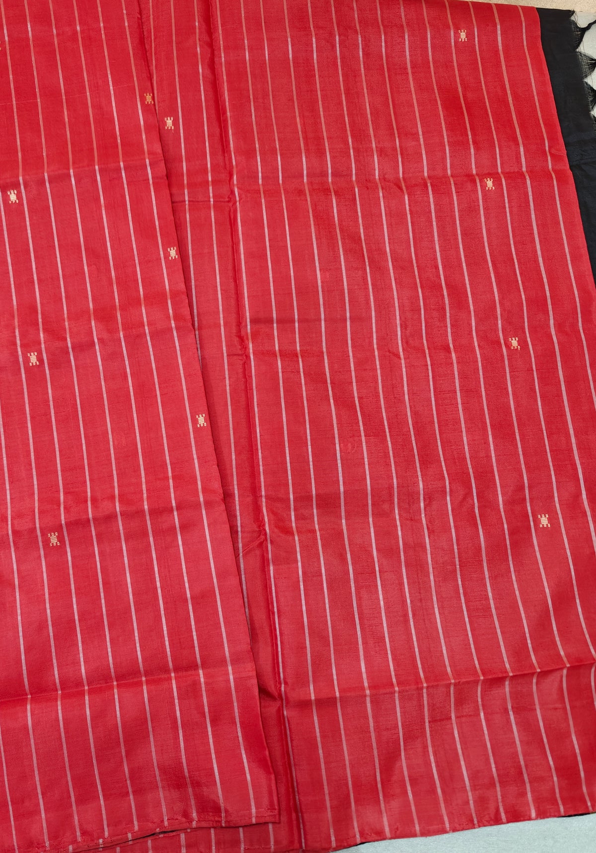 Chinnalampattu Saree - Red with Black