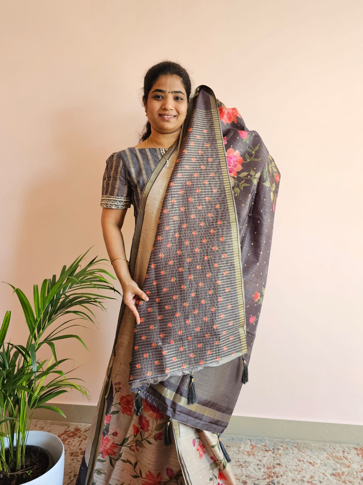 Soft Semi Tussar - Grey