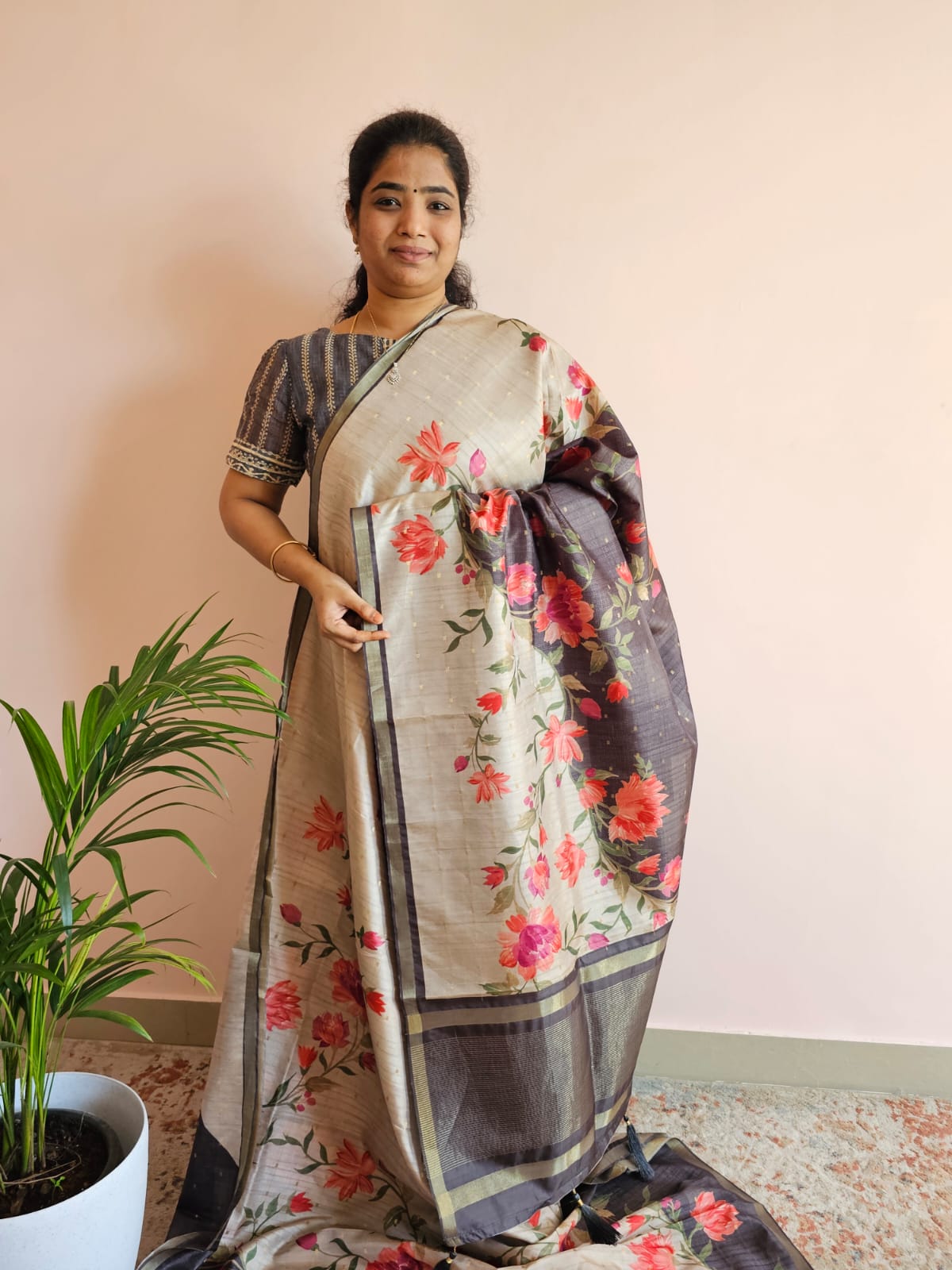 Soft Semi Tussar - Grey