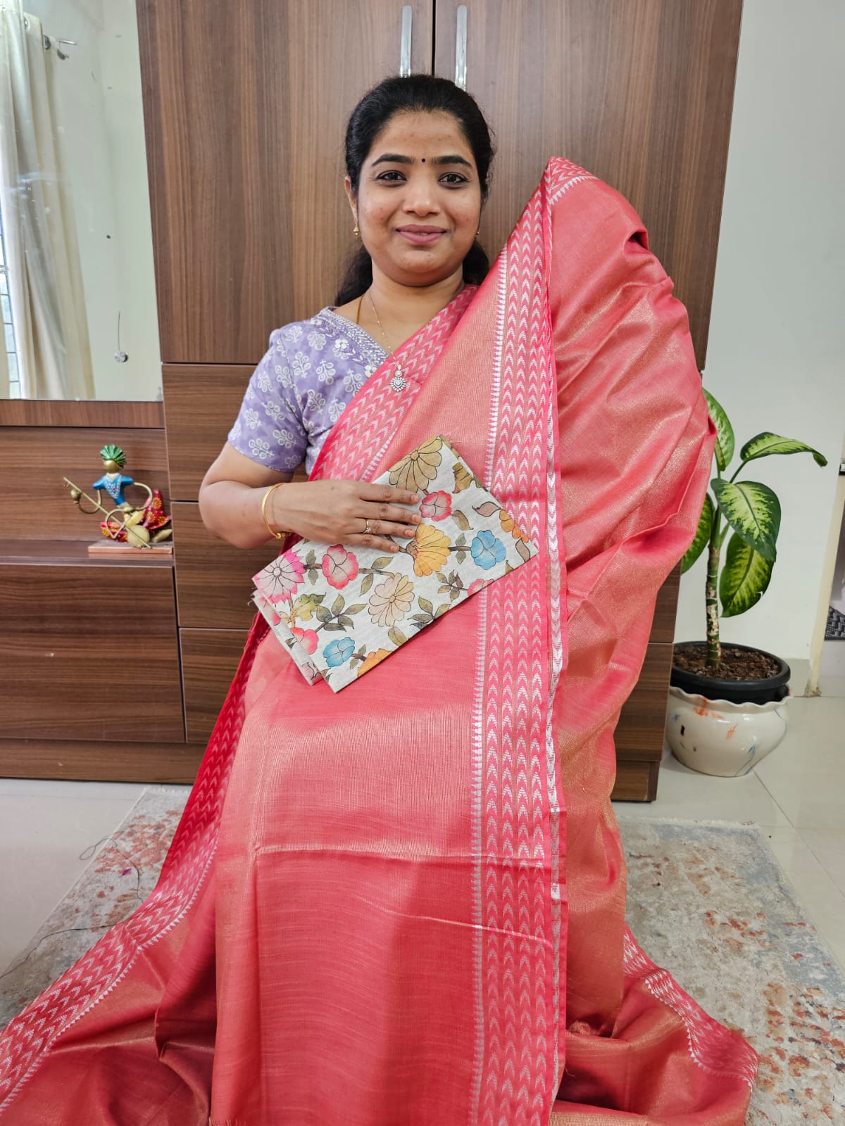 Bhagalpuri Tissue with Matching Blouse - Peach