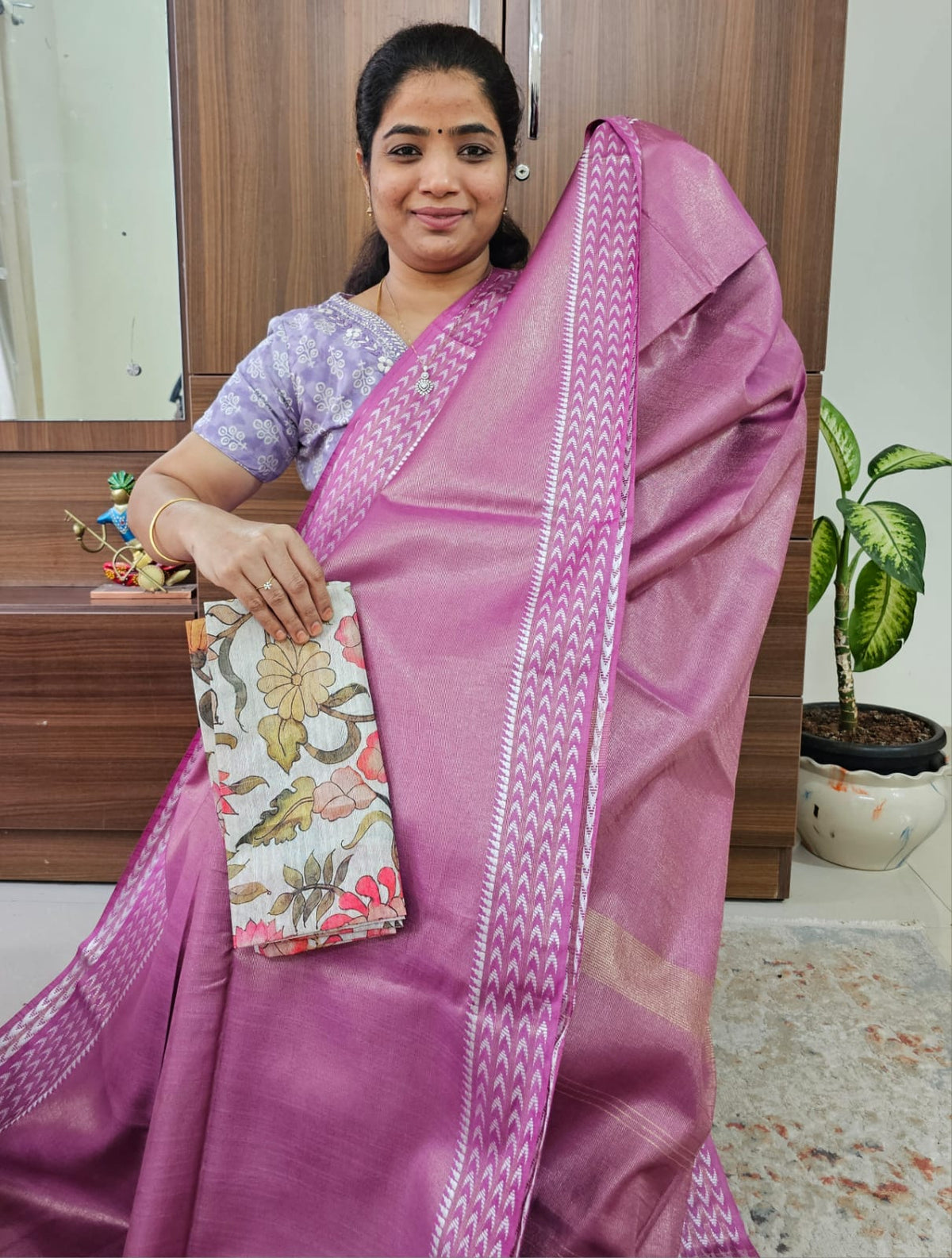 Bhagalpuri Tissue with Matching Blouse - Purple