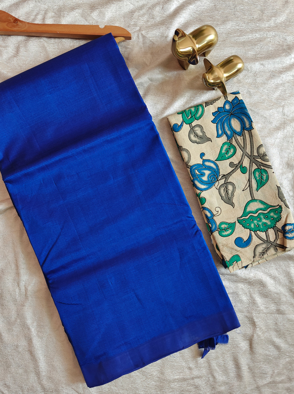 Handwoven Mangalagiri Plain Pattu Saree - Blue