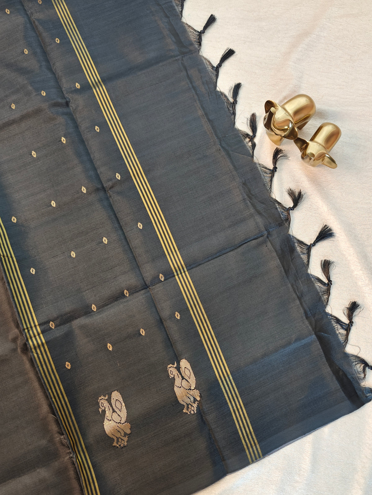 Chinnalampattu Saree -  Dual Shade of Onion Pink Cum Grey with Black