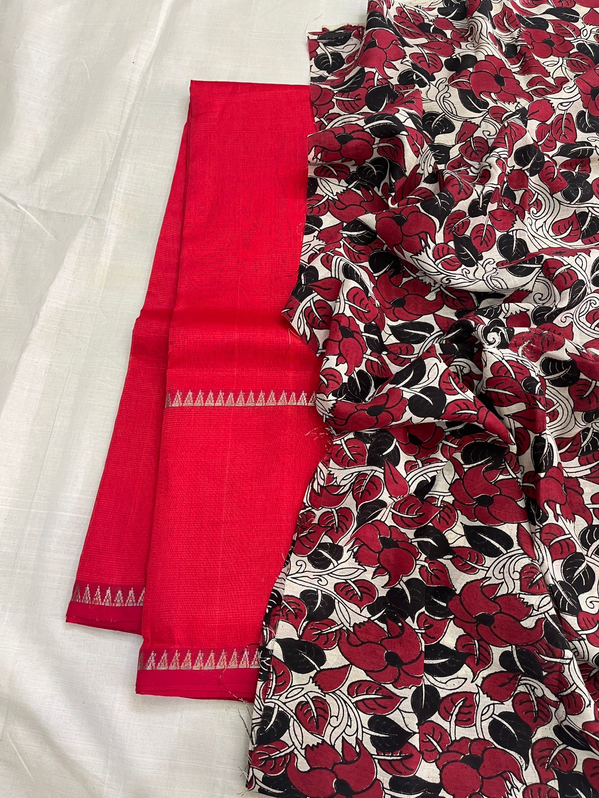 Mangalagiri Pattu Saree - Red