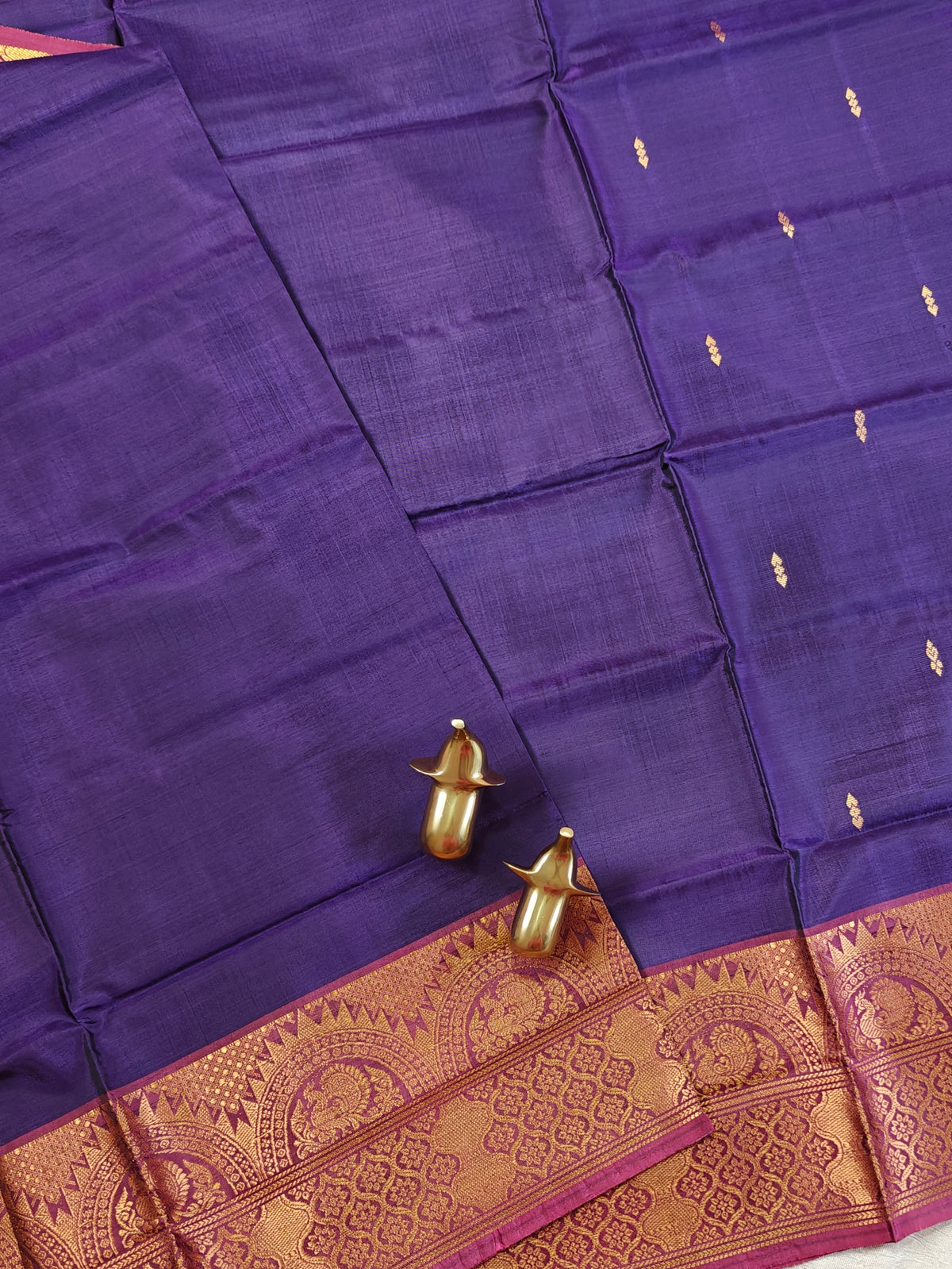 Chinnalampattu Border - Dark Violet with Peachish Pink