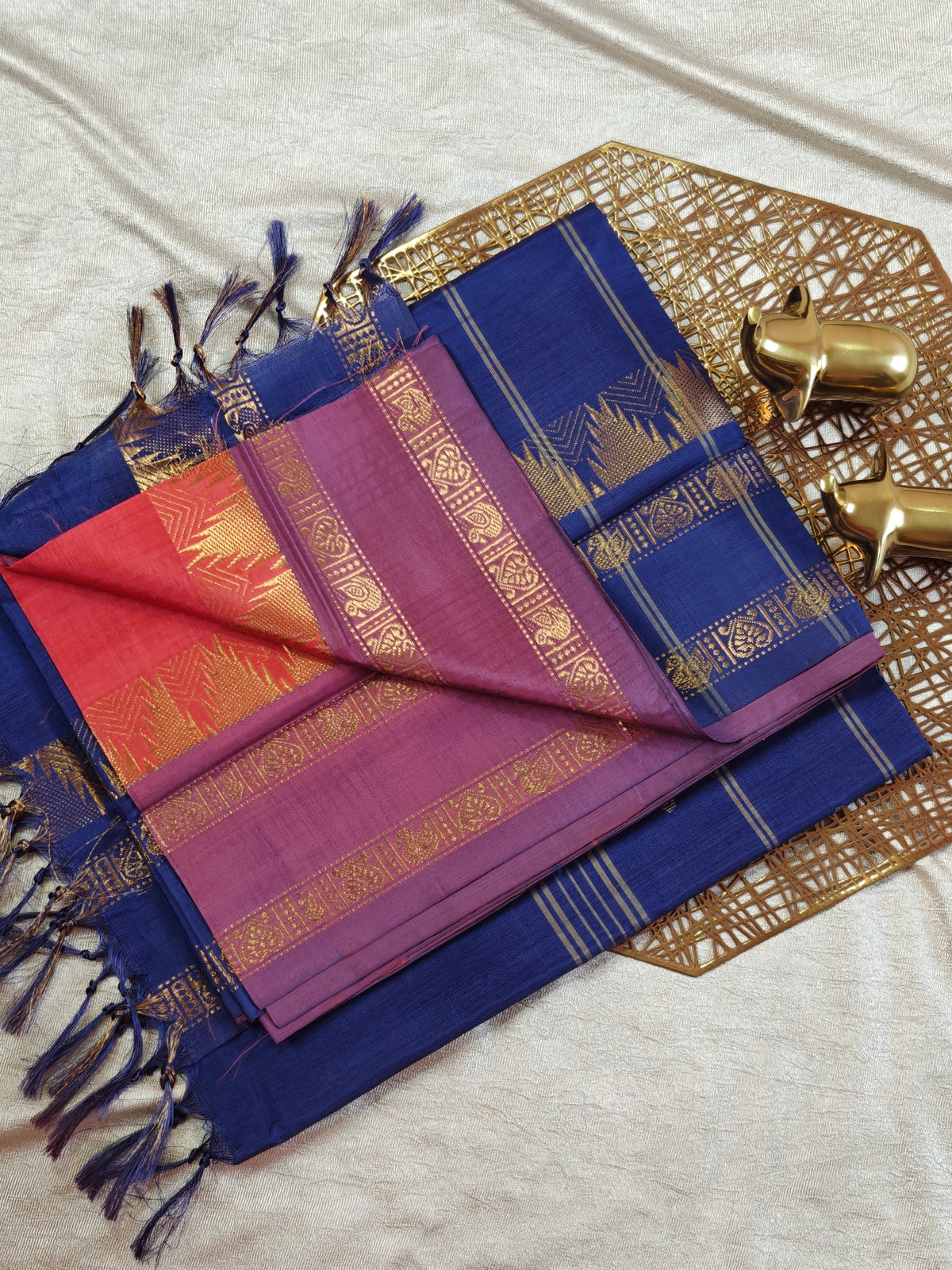 Chinnalampattu Border - Coral Pink with Blue
