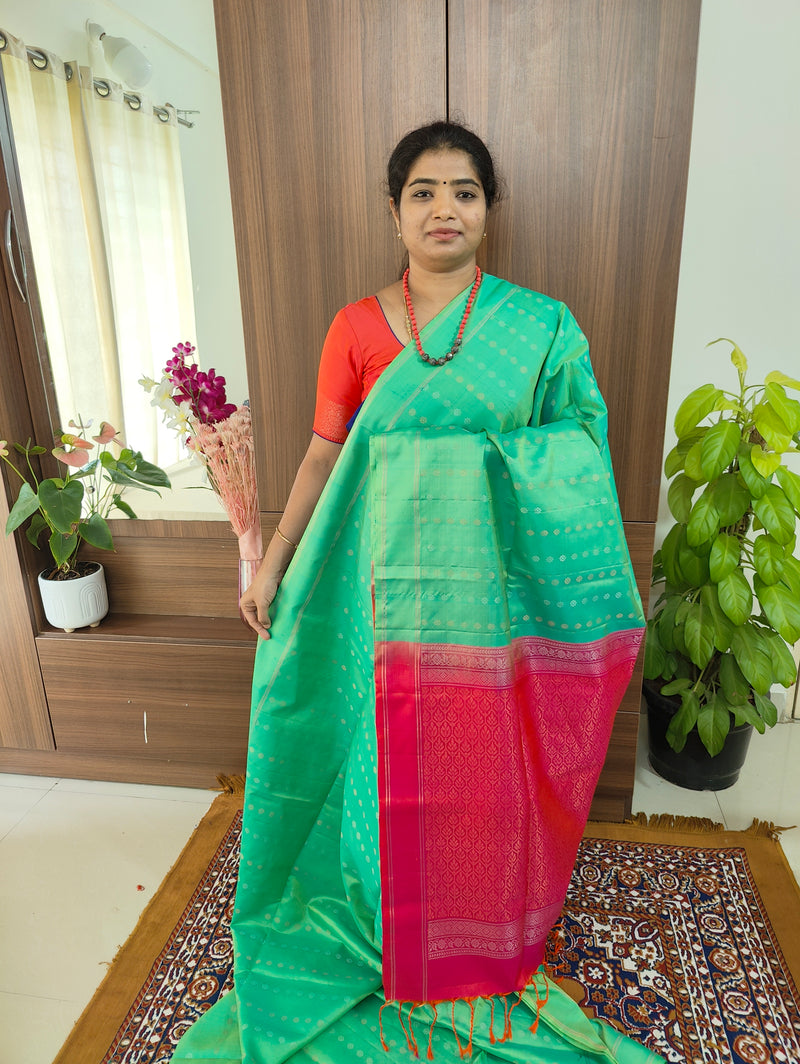 Pure Handloom Soft Silk Saree - Green with Dual Shade Pink cum Orange