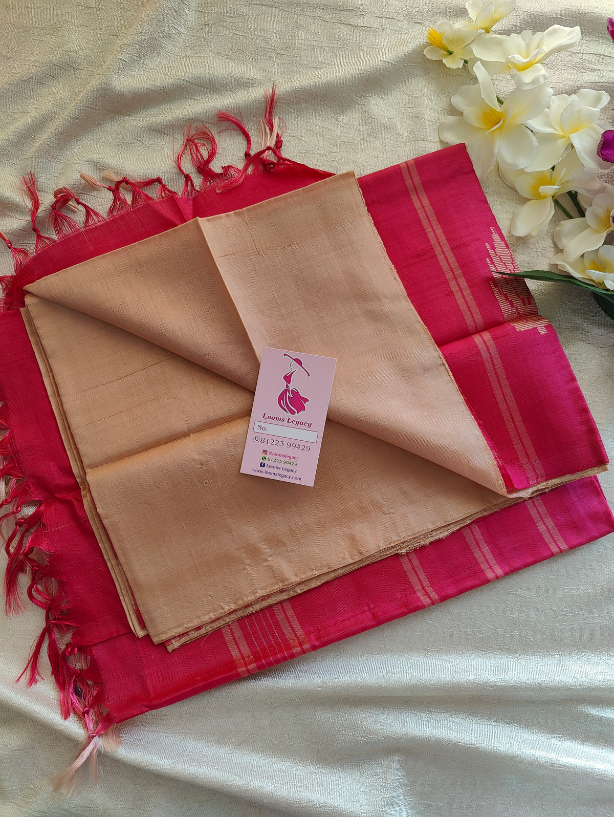 Cream with Pink Pallu Handwoven Chinnalampattu Saree