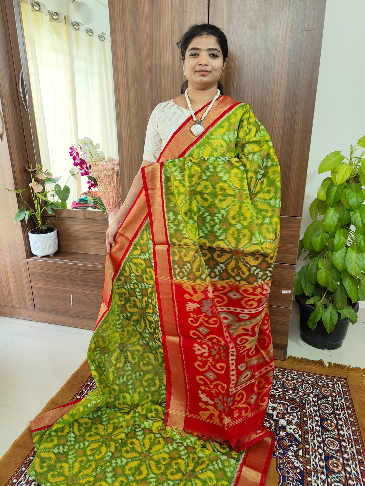 Green with Red Pochampally Ikkat Silk Cotton (SICO Pattu)