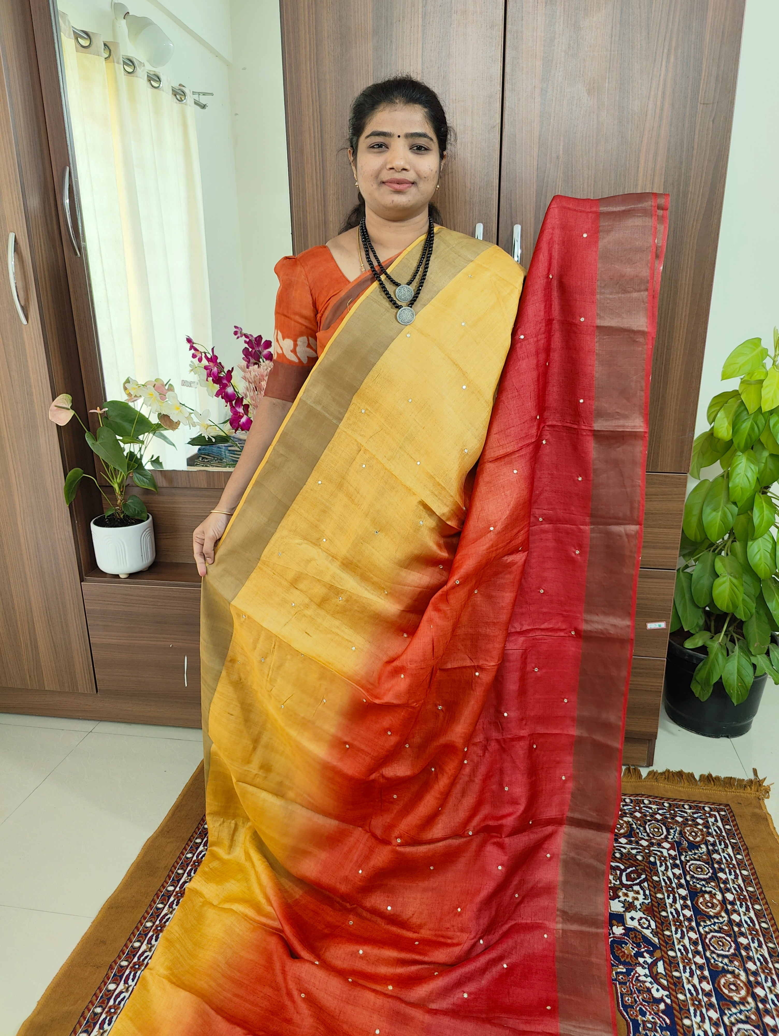 Share 171+ raw silk cut work sarees latest
