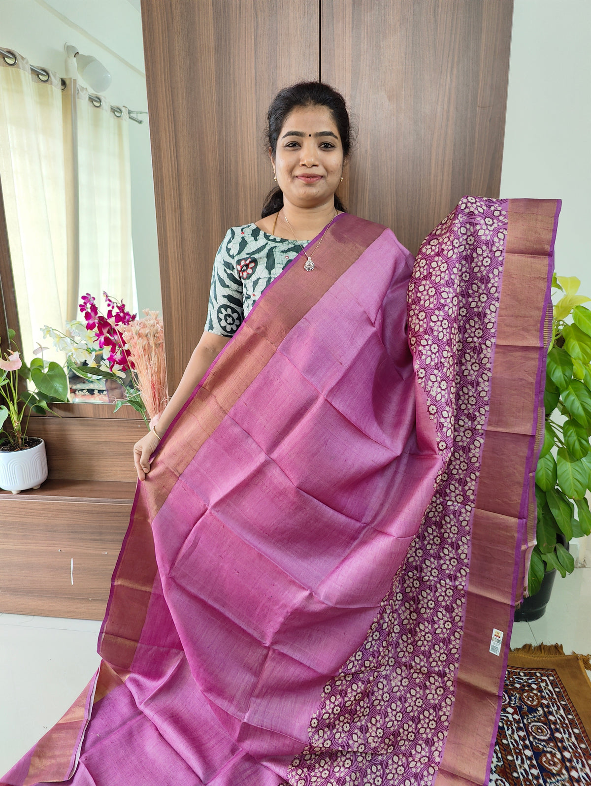 Purple Floral Print Pure Handwoven Tussar Silk Saree with Zari Border